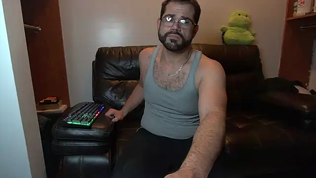 Zander823 Adlı Modelin Canlı XXX Sohbeti