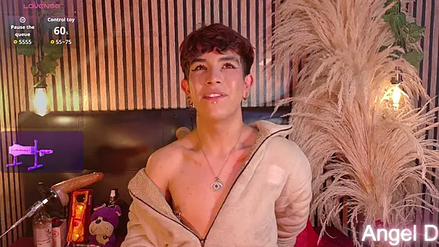 Angeldust19 Chat XXX live