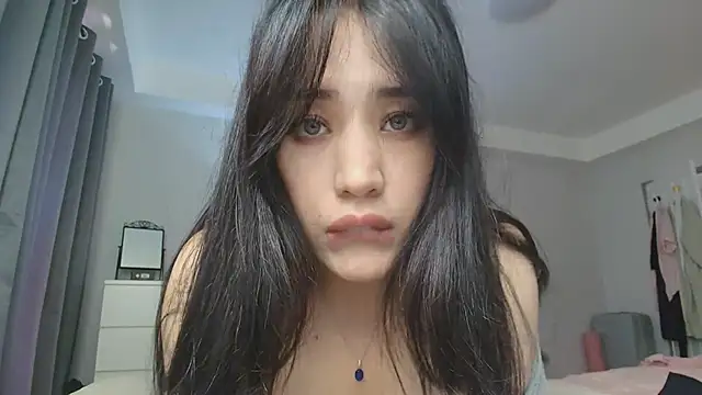 Kurohyooo 网络视讯表演