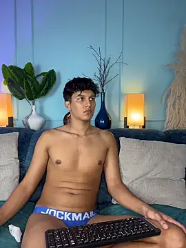 Онлайн чат XXX Leo_Savage_