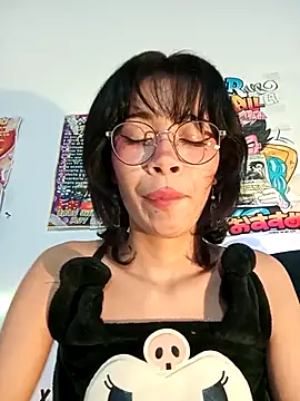 Chat XXX Live dolliette24