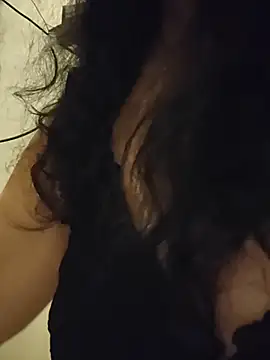 Czat XXX na żywo – NakedMILFx