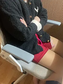 Mina048 在線直播表演