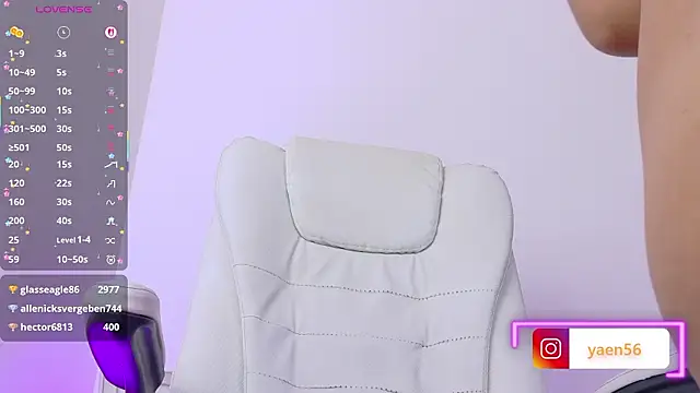 Chatroom XXX en direct de Liah__19