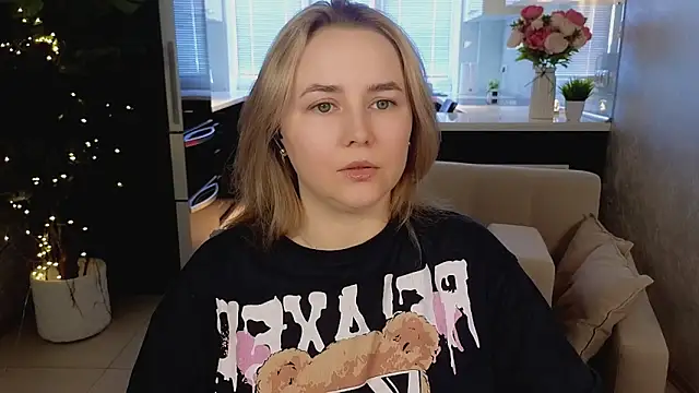 Mira_Mermayd Chat XXX live