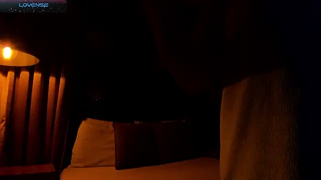 lia_sexx19 élő XXX-chatje