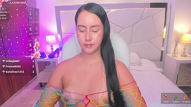 Natasha_Kiim_ Chat XXX in diretta