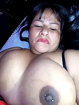 Chatroom XXX en direct de RosenRot07