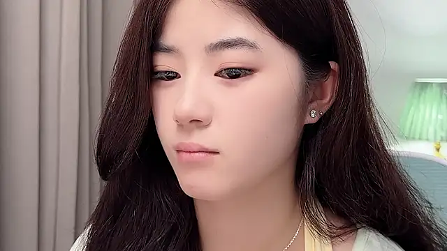 Nicole20266 Pertunjukan Webcam