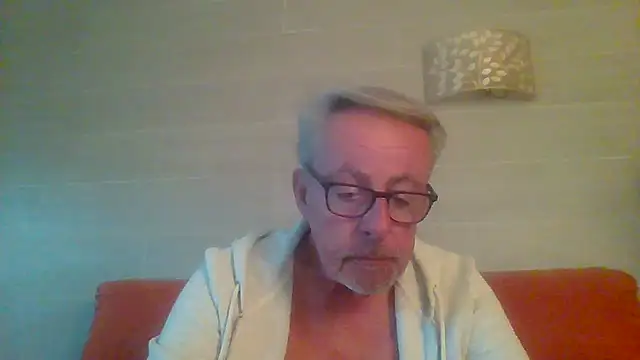 tuggy59 网络视讯表演