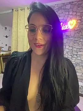 Chat XXX Live Miaswwe