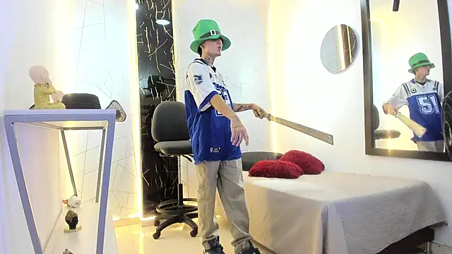 Patrick_Rango: онлайн-секс-чат