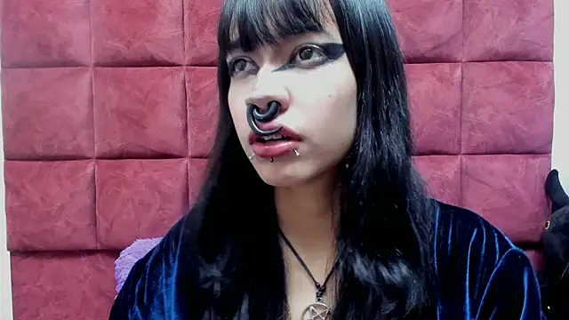 Czat XXX na żywo – DAKOTALUCIFENA