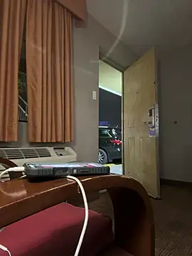 Stressreliever82 Adlı Modelin Canlı XXX Sohbeti