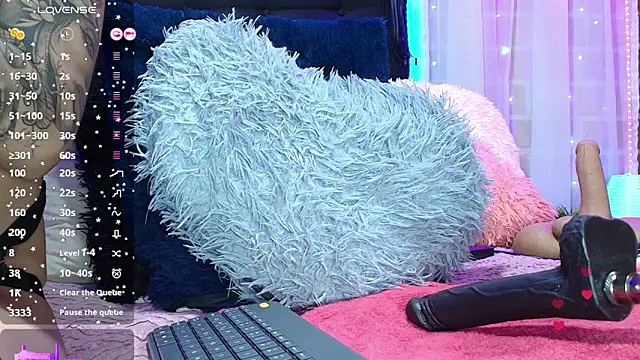 แชท XXX สดของ Hanna_horny_