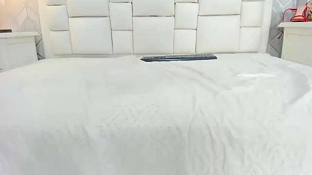 naia_cox's Live XXX Chat