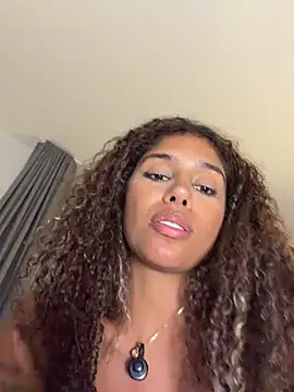 XXX chat uživo modela stormyy_