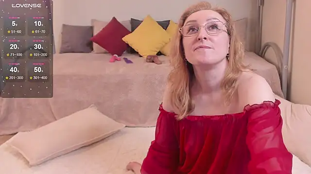 دردشة MadissonKiss الجنسية المباشرة