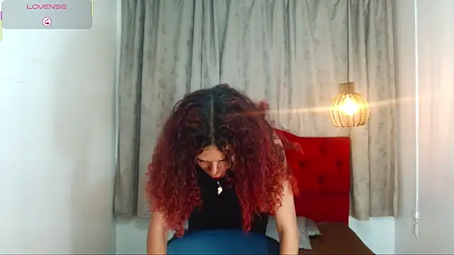 luisa__torres Adlı Modelin Web Kamerası Şovu