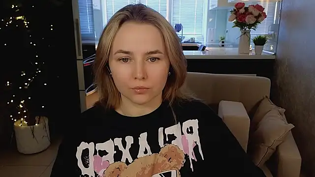 Mira_Mermayd Chat XXX live