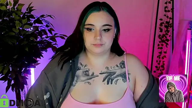 Mia_R0ss Adlı Modelin Canlı XXX Sohbeti