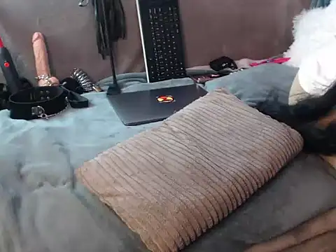 GoddessMonicaAngels élő XXX-chatje