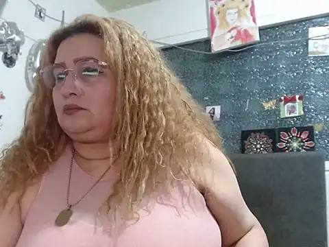 دردشة Perla1981-- الجنسية المباشرة