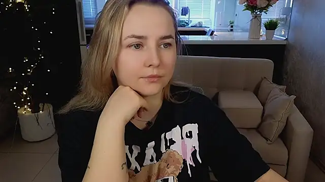 Mira_Mermayd live XXX chat