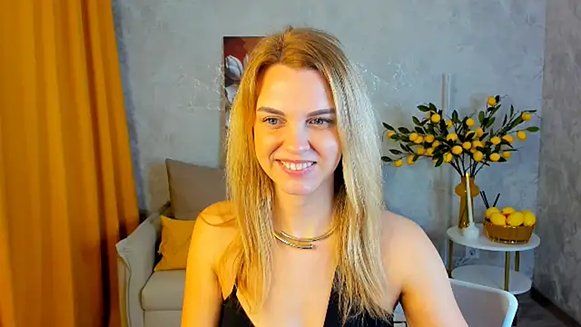 LunaFlinn Chat XXX live