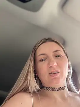 Crazy-Rosa Live XXX-chat