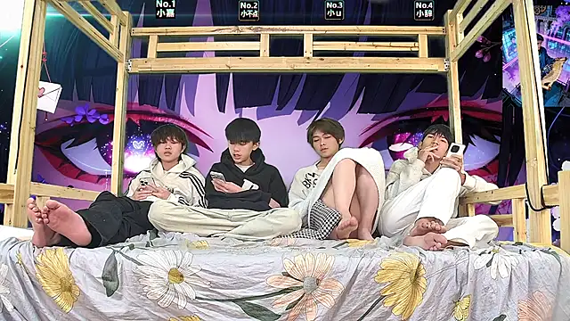 xiaohuangren01 – Naživo XXX chat