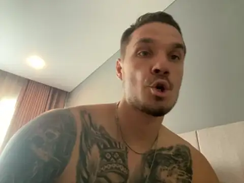 Hot__Tiger 现场XXX聊天