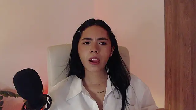 Chatroom XXX en direct de Mia_lali