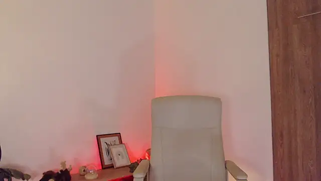 Chatroom XXX en direct de Mia_lali