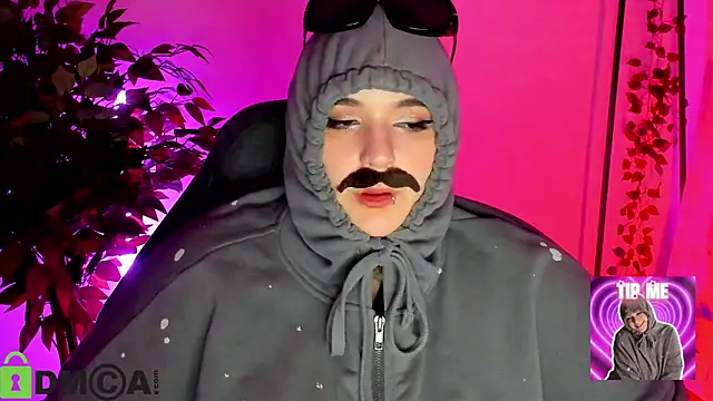 Mia_R0ss' Live XXX Chat