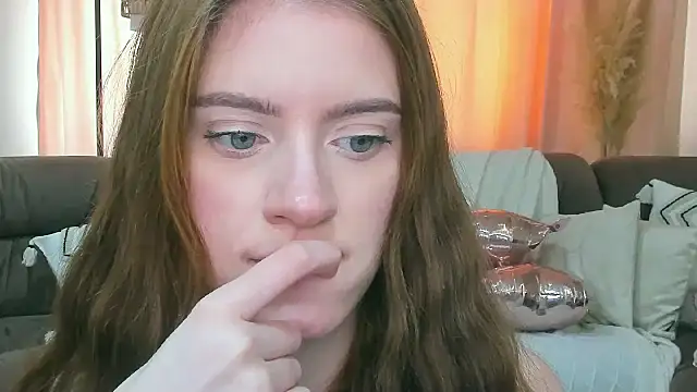 Erica_Kiss Chat XXX in diretta