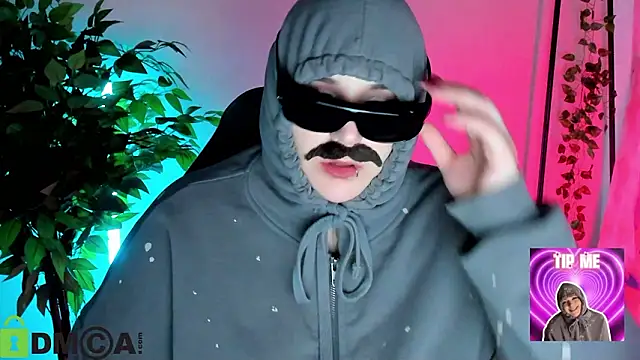 Mia_R0ss: απευθείας συνομιλία ΧΧΧ