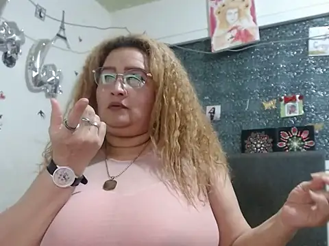 Živý XXX chat Perla1981--