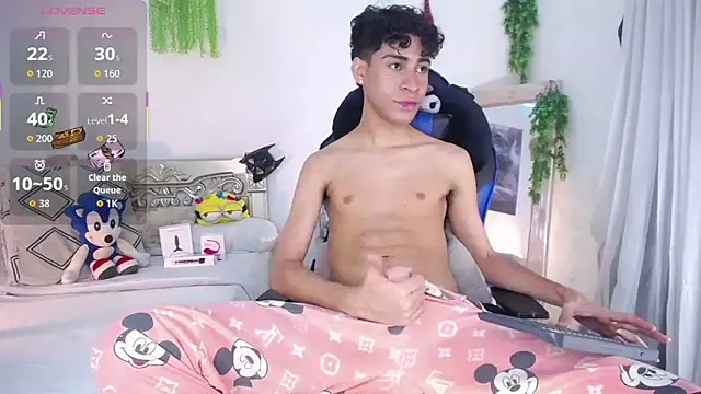 Czat XXX na żywo – huge_armound