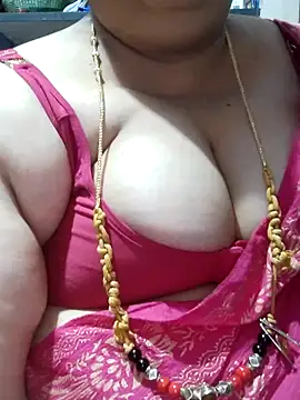 tamilthanushri Live XXX Chat