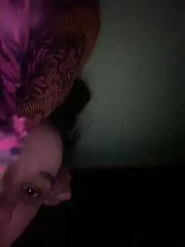 SaraChouchou 即時 XXX 聊天