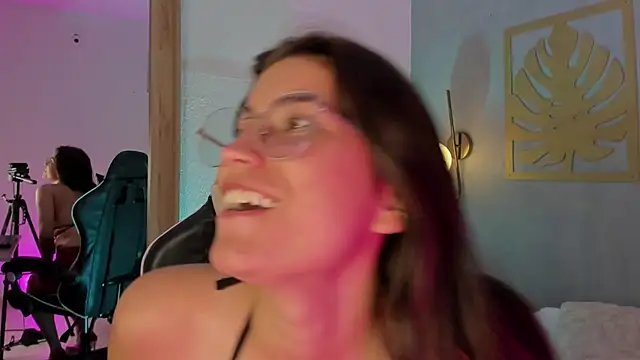 scarlett_rosse_x লাইভ XXX চ্যাট