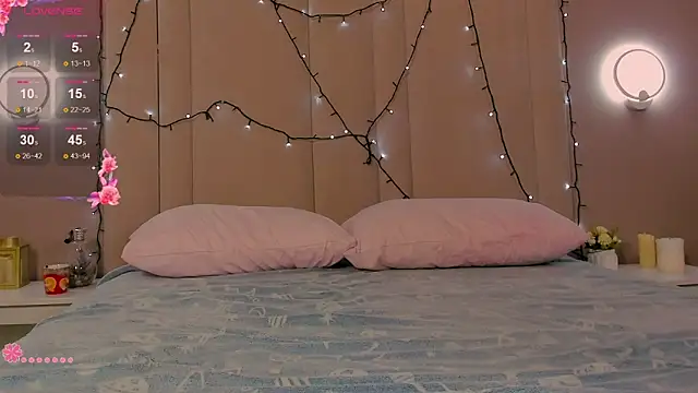 AdeleSilvy: онлайн-секс-чат