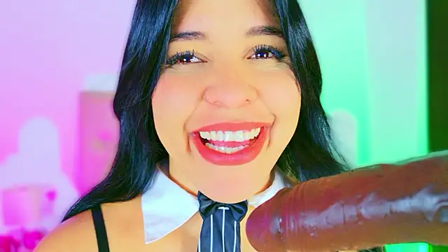 CharlootteEvansn Live XXX chat