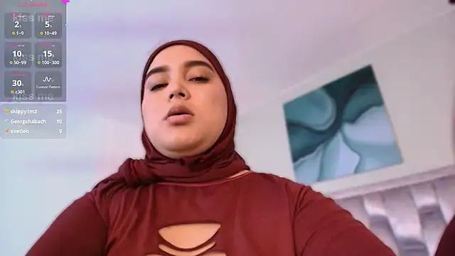 Pertunjukan Kamera Web Habi_arabic