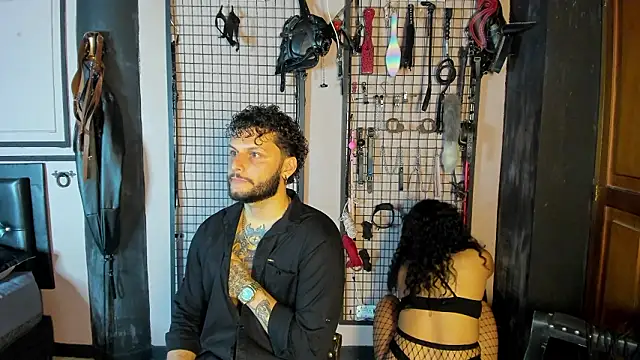 Twisted_Fantasy Live XXX-chat