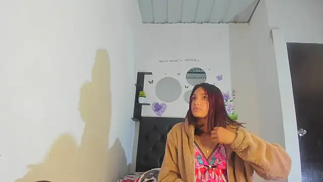 sapphire_brown20 Chat XXX live