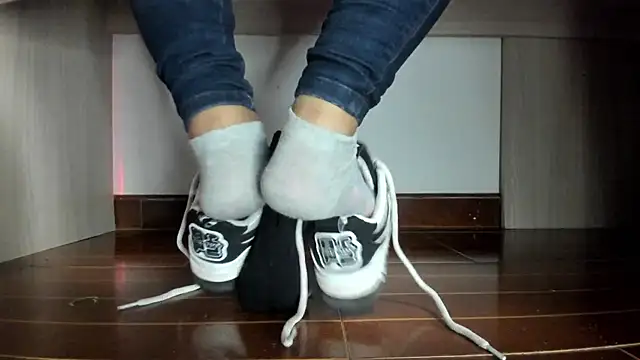 Amaia_Bushida Chat XXX in diretta