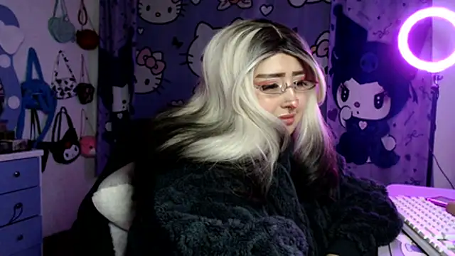 lussyevans24 Chat XXX live