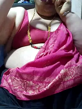 tamilthanushri's Live XXX Chat